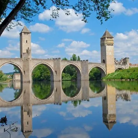 Romantique, Jacuzzi & Piece Secrete Centre * Cahors
